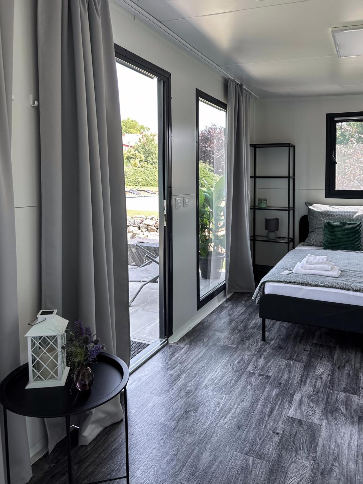Appartement Tiny House Mezi Sklepy à Kobylí Extérieur photo